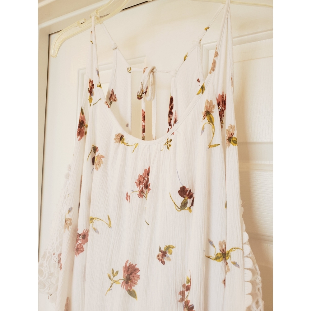 Nikki Erin Cold Shoulder Dress - Picture 9 of 16